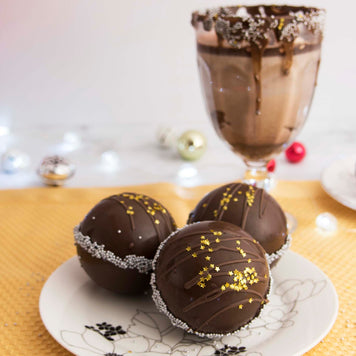 Holiday Hot Chocolate Bombs Kit by Haniela's