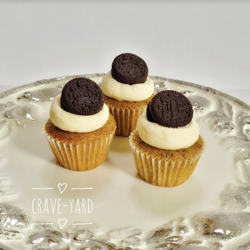 Oreo Cookies n Cream Cupcakes by Crave-Yard